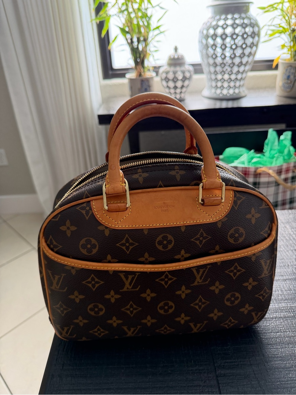LV bag used - Picture 14 of 14
